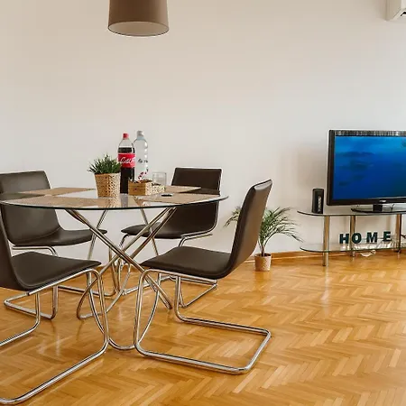 Art Cara Urosa Bělehrad